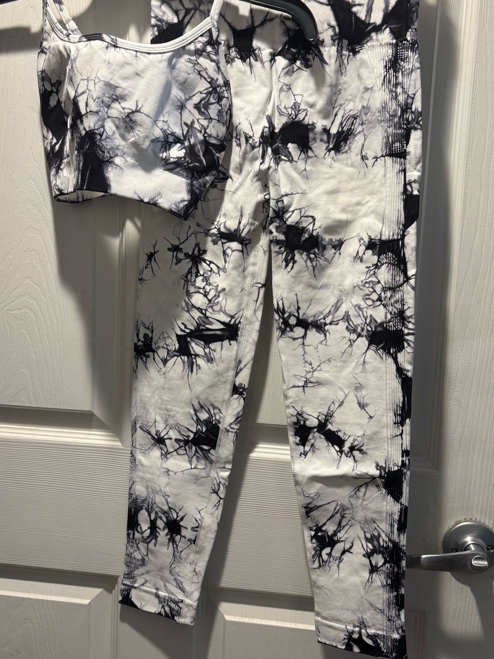 Black & White Tie-Dye Leggings - Active top & Bottom set